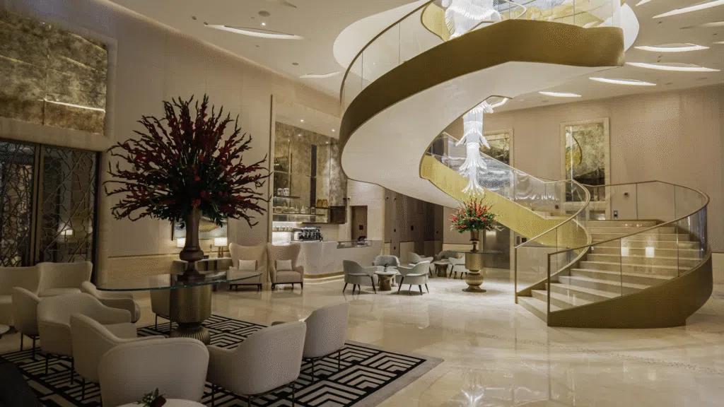 Lighting Sculptures / St. Regis Hotel / Project