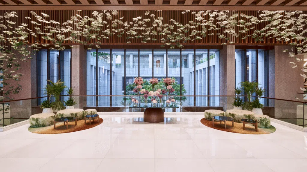 Lobby Glass Installation / Anantara Dowtown / Project