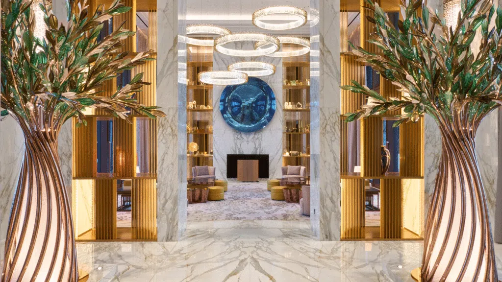 Lighting sculptures / Atlantis The Royal / Project