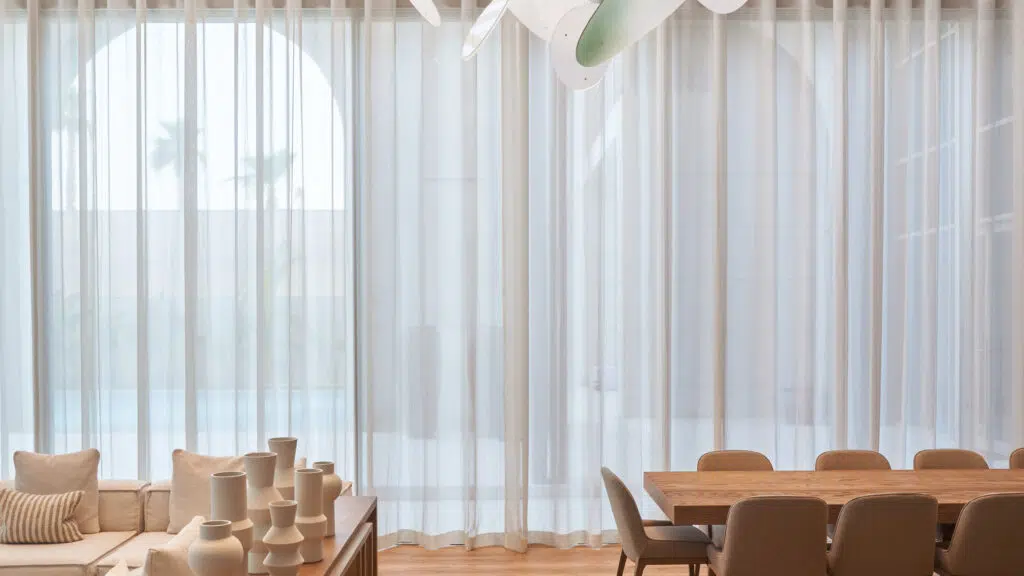 Custom glass installation / Private Residence / Project