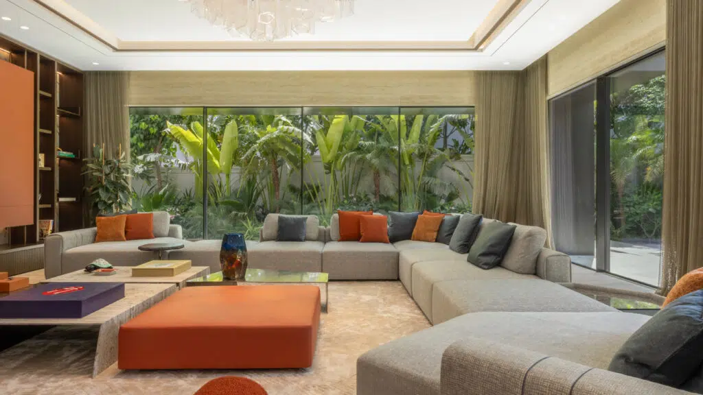 Custom glass installation / Private Client / Project