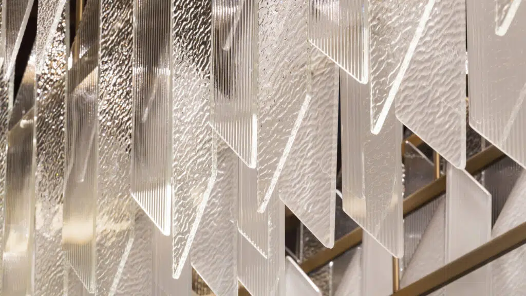 Custom glass installation / Cosentino / Project